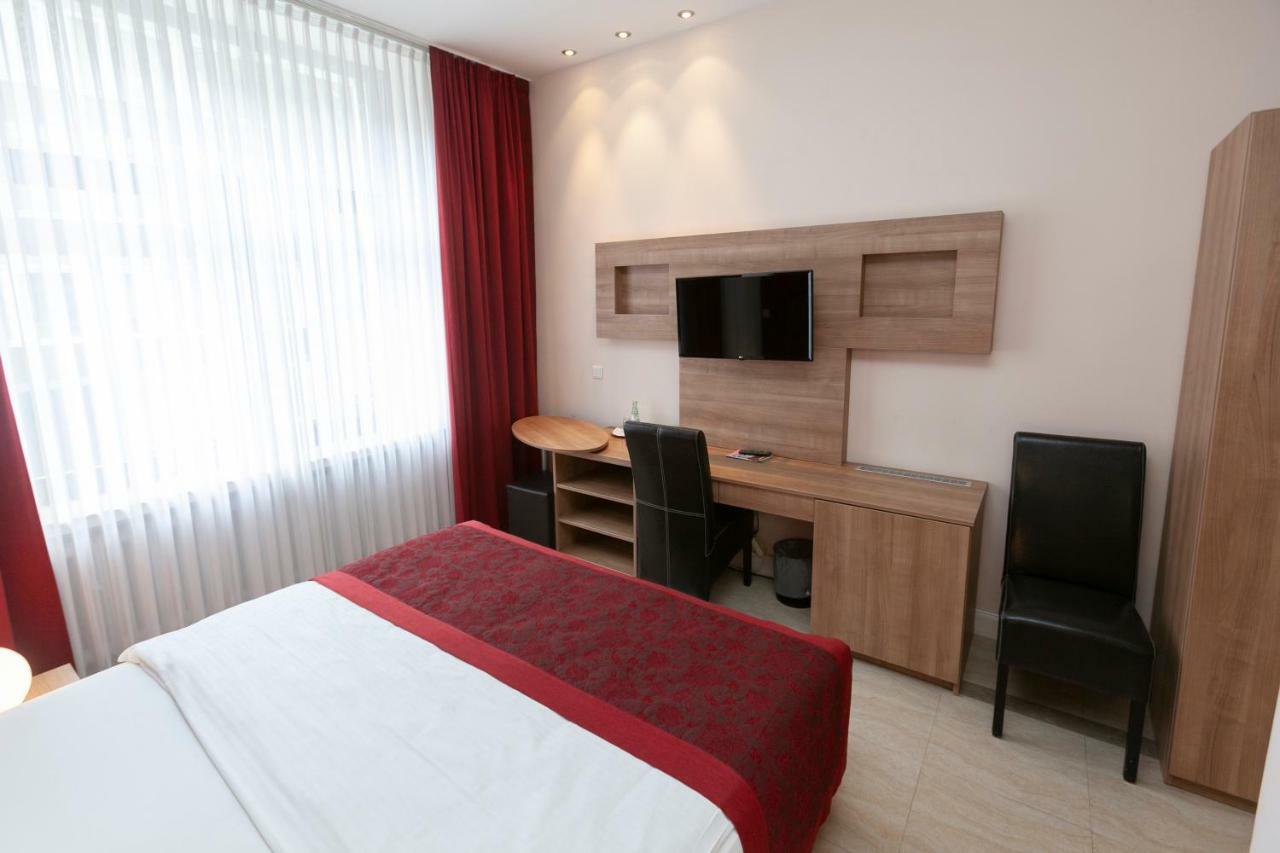 Hotel Prinz Anton Düsseldorf Eksteriør billede
